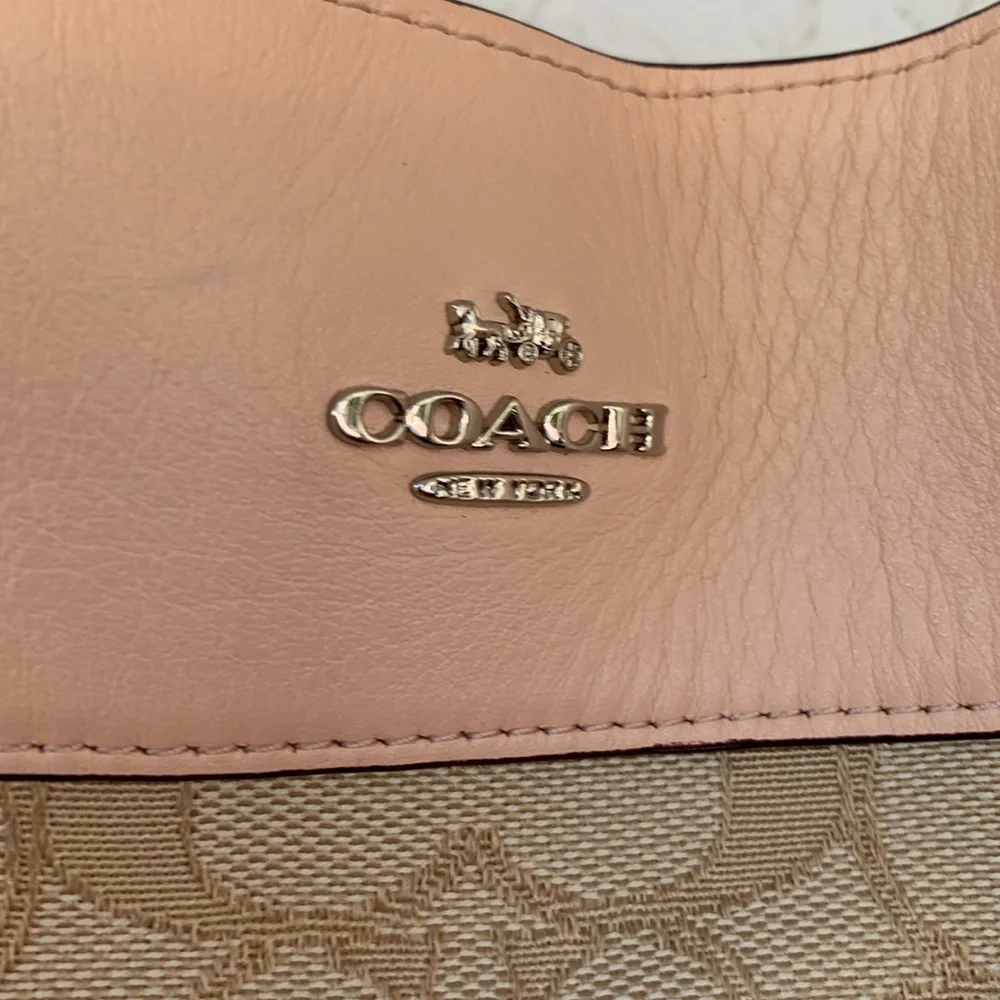 Coach signature satchel bag